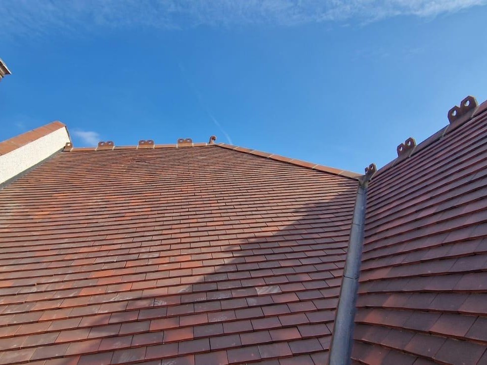 Completed pitched roof installation by Harding & Co. Roofing Specialists in London and the South East — project 31