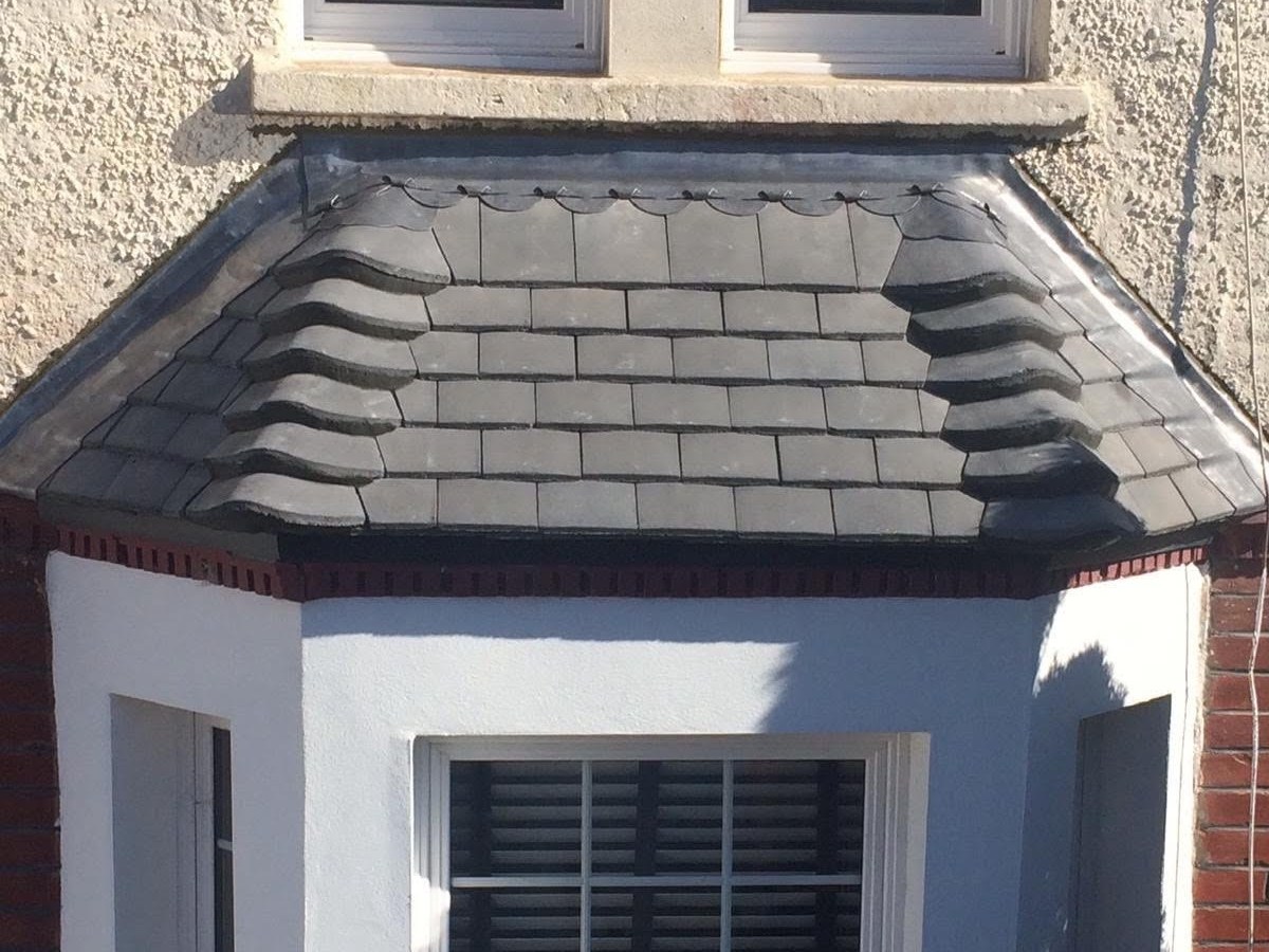 Lead-covered bay window roof by Harding & Co. Roofing Specialists in London and the South East — project 9